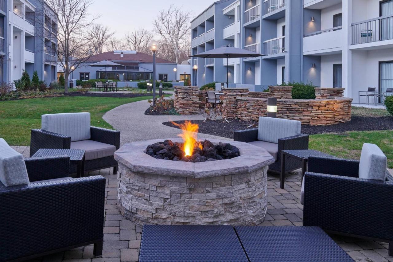 Hotel Courtyard By Marriott Indianapolis Castleton Exteriér fotografie